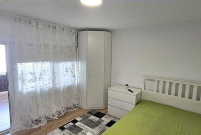 De inchiriat - Studio cochet Piata Muncii