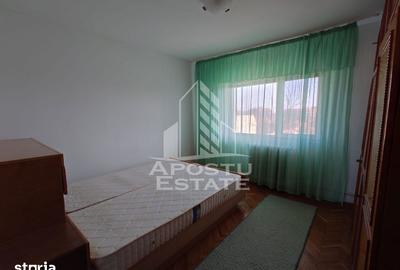 Apartament cu 3 camere, mobilat în Fabric