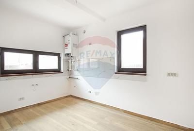 Casă cu 4 camere cu Teren 220 Mp în Baciu - 12