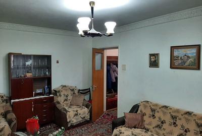 Apartament cu 2 camere nedecomandat în Central