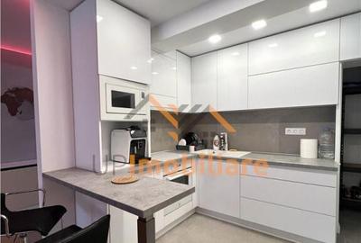 PENTHOUSE CU 3 CAMERE | LUCEAFARUL | DE VANZARE | ORADEA - 2