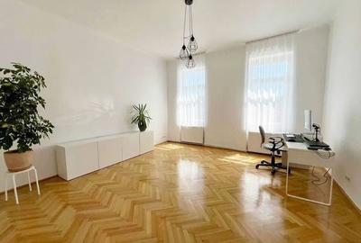 Apartament cu 2 camere decomandat, mobilat în Central
