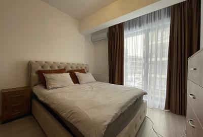 Apartament cu 3 camere decomandat, mobilat în Central