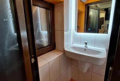 Garsonieră semidecomandată în Central - 2