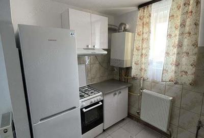 Apartament cu 2 camere decomandat în Vitan