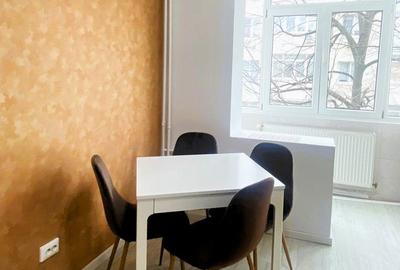 Apartament cu 2 camere decomandat în Apărătorii Patriei - 3