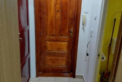 Garsonieră decomandată în Central - 7