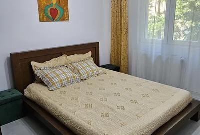 Apartament cu 2 camere semidecomandat, mobilat în Apusului - 3