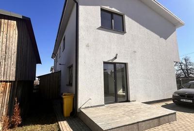 Casă cu 4 camere cu Teren 200 Mp în Curtești - 14