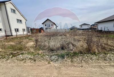 Teren Construcții intravilan de 485 mp, în Cristian - 4