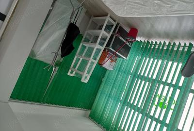 Spațiu comercial, de 20 mp, în Central - 3