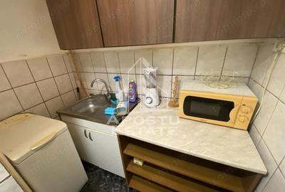 Garsoniera zona Complexul Studen?esc - 2