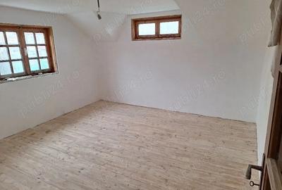 Casă în Teișani - 1