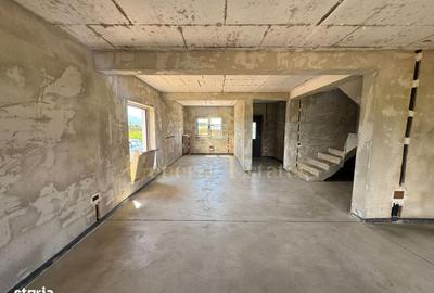 Casă cu 4 camere în Central - 13