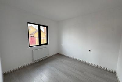 Casă individuală cu 4 camere cu Canalizare în Nord - 5