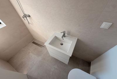 Apartament cu 3 camere semidecomandat în Sisești - 7