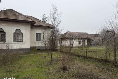 Casă cu 3 camere în Căciulătești - 7