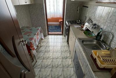 Apartament cu 3 camere decomandat-Micro 16 - 4