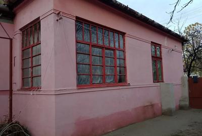 Casa de vanzare - 1