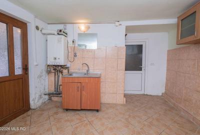 Casă cu 3 camere cu Teren 65 Mp în Central - 4