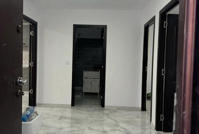 Casă cu Teren 500 Mp în Central - 2