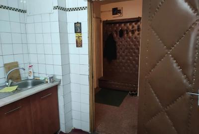 Vand apartament 2 camere Aparatorii Patriei - 2