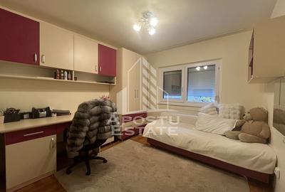 Apartament cu 3 camere semidecomandat, mobilat în Dâmbovița - 9