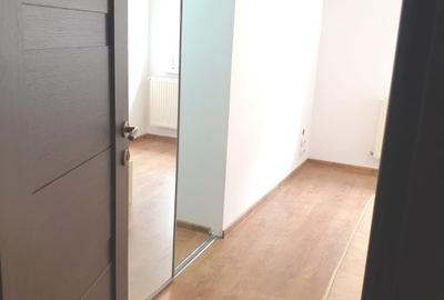 APARTAMENT 2 CAMERE RENOVAT ,CU CENTRALA PROPRIE- VITAN BARZESTI - 11