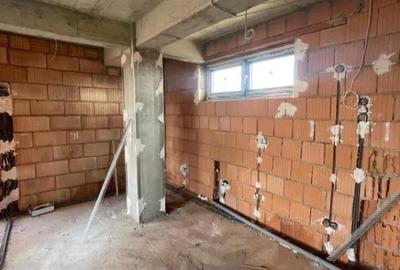 Apartament cu 2 camere semidecomandat în Independenței - 9