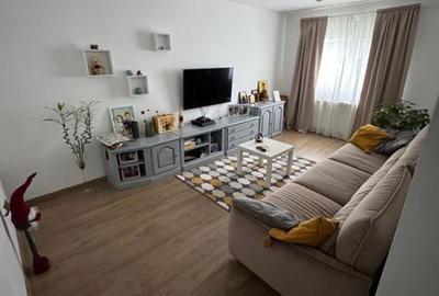 Apartament cu 3 camere în Central - 1