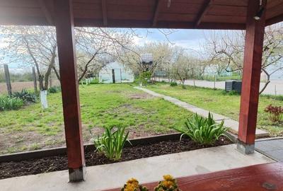 Casă cu 5 camere cu Teren 4000 Mp în Florești - 4