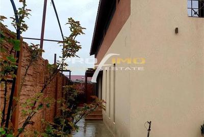 Casă cu 4 camere cu Teren 248 Mp în Km 5 - 5