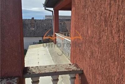 Casa de vanzare in Fundatura front 25m la E576/ 1C. - 5