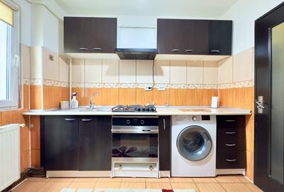 Apartament cu 3 camere semidecomandat, mobilat în Podu Roș - 8