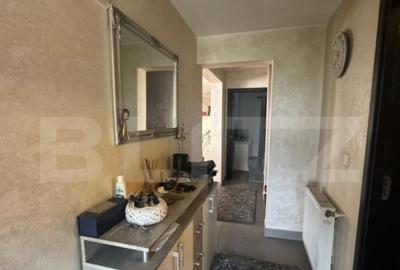 Casă cu 4 camere cu Teren 528 Mp în Unirii