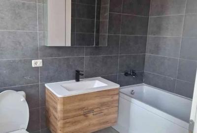 Casă individuală cu 5 camere cu Canalizare în Otopeni - 2