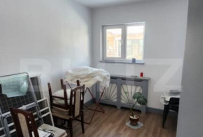 Casă cu 4 camere cu Teren 1800 Mp în Central - 11