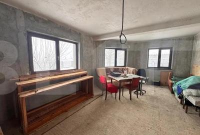 Casa la gri cu teren 1000mp cu priveli?te superba - Iazul Luizoaia - 5