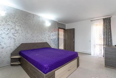 Casă cu 5 camere cu Piscina în Colonia Bod - 2
