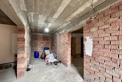 Casă cu 4 camere cu Teren 400 Mp în Central - 4