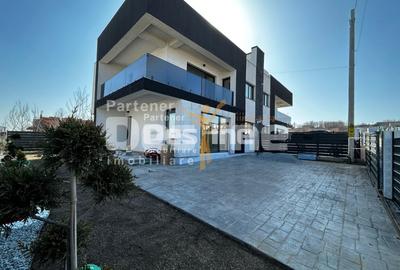 Duplex cu 4 camere cu Canalizare în Rediu - 1