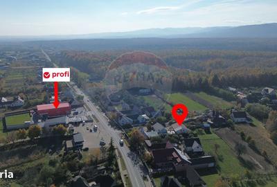 Casă cu 6 camere cu Garaj în Voitinel - 1