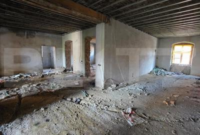 Exclusivitate pe piata - Cladire istorica in centrul orasului, 7 camere, 700 mp - 8