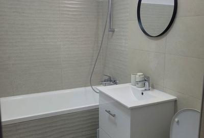 Apartament cu 3 camere decomandat în Rahova - 2