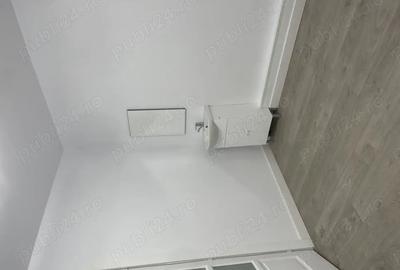 Camera pentru make-up, cosmetica, mani pedi - 7