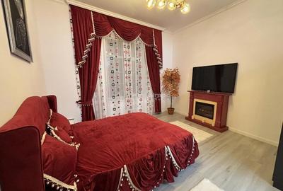Apartament cu 3 camere decomandat în Central - 1