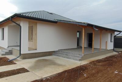 FARA COMISIOANE casa 3 camere PARTER + pod terasa camera tehnica LA CHEIE - 15