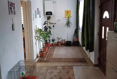 Casă cu Teren 322 Mp în Central - 7