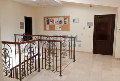 CLADIRE CU ARHITECTURA EMBLEMATICA - FOST SEDIU INTEL - 4