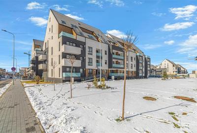 Apartament cu 4 camere decomandat în Tractorul - 10